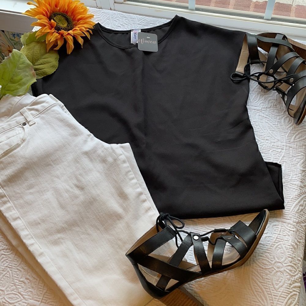 2 Hearts Blouse - S - NWT